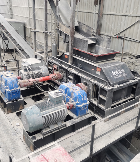 鵝卵石制砂生產(chǎn)線使用對(duì)輥制砂機(jī)