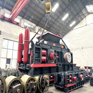 對輥制砂機在河卵石生產線中，如何與給料機、顎破協同？