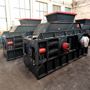 2PGC900X900雙齒輥破碎機發貨圖片_發往內蒙古烏海_粉碎煤