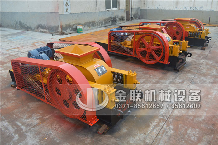 硫磺粉碎機由哪些結(jié)構(gòu)組成，都用于哪些行業(yè)？