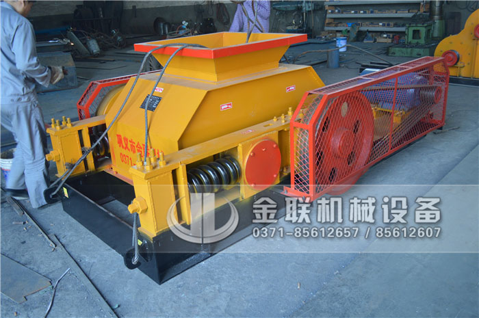 雙齒輥破碎機安裝、試機時都有哪些注意事項？