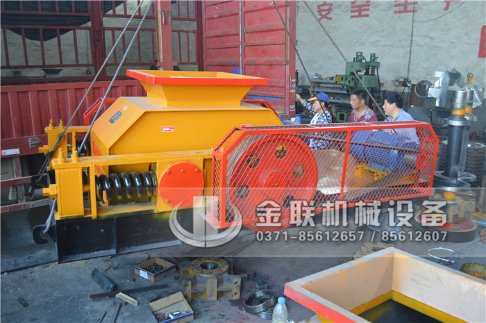 爪式粉碎機(jī)的出料粒度能調(diào)節(jié)嗎，有哪些優(yōu)缺點(diǎn)？