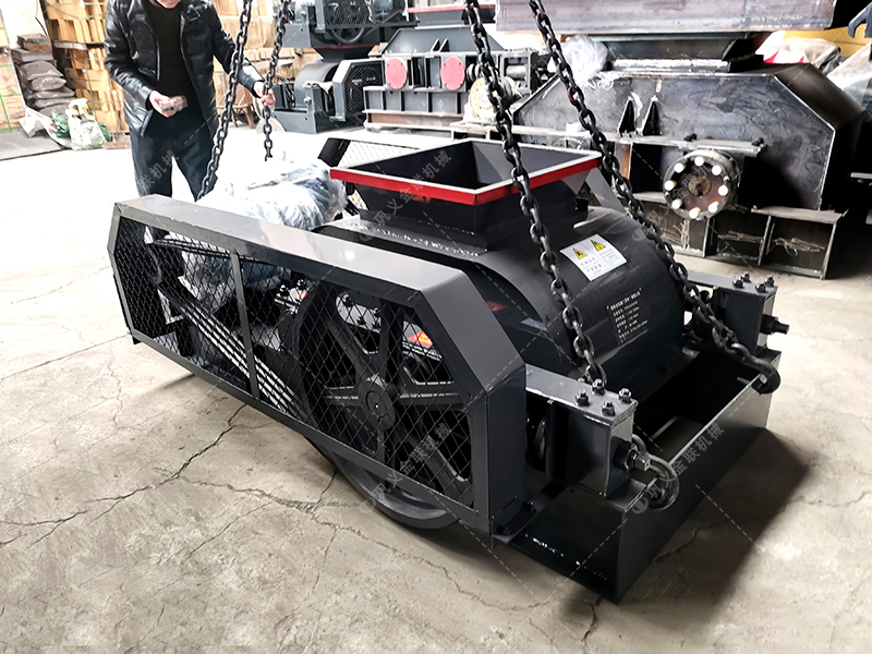 2PG610X400對輥破碎機發貨圖片_發往湖北十堰_破碎鵝卵石