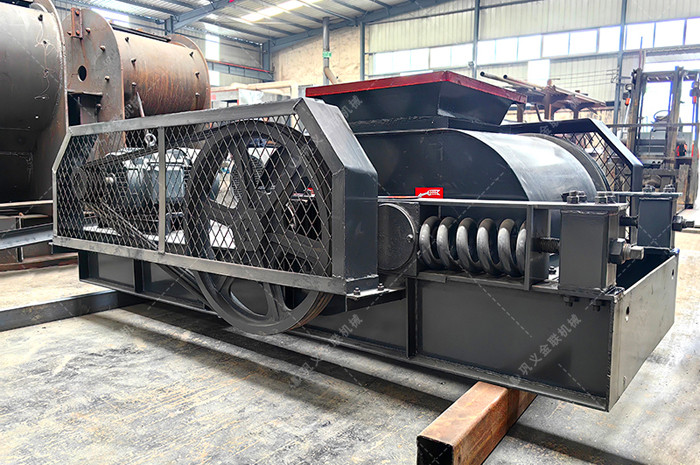 對輥制砂機在線報價/小型對輥式破碎機多少錢一臺? 對輥制砂機在線報價/小型對輥式破碎機多少錢一臺?