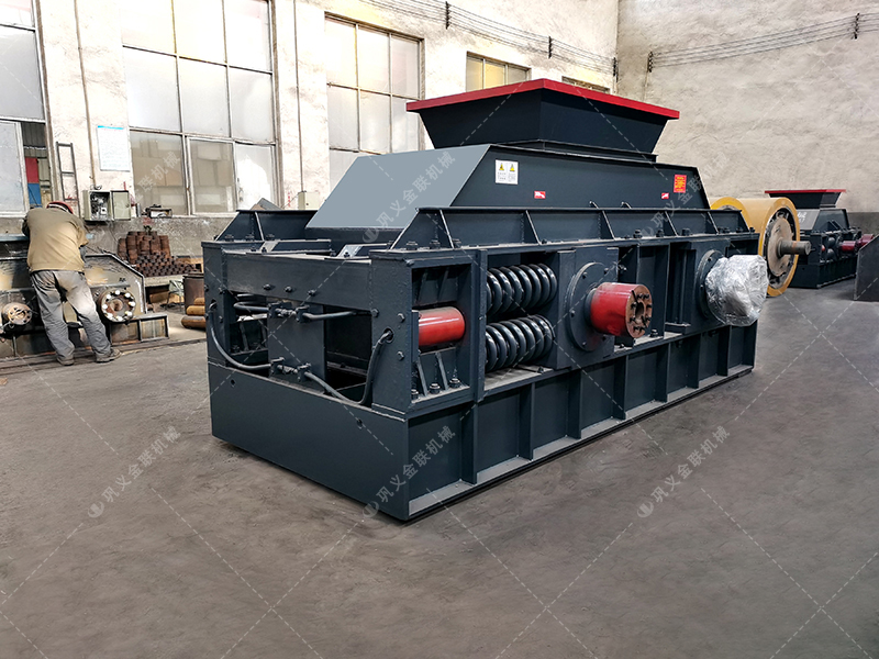 大理石下腳料制砂機(jī)-對(duì)輥制砂機(jī)廠家哪家好？