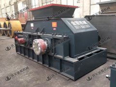 河南哪個(gè)廠家鵝卵石破碎機(jī)好，購買一臺(tái)多少錢？